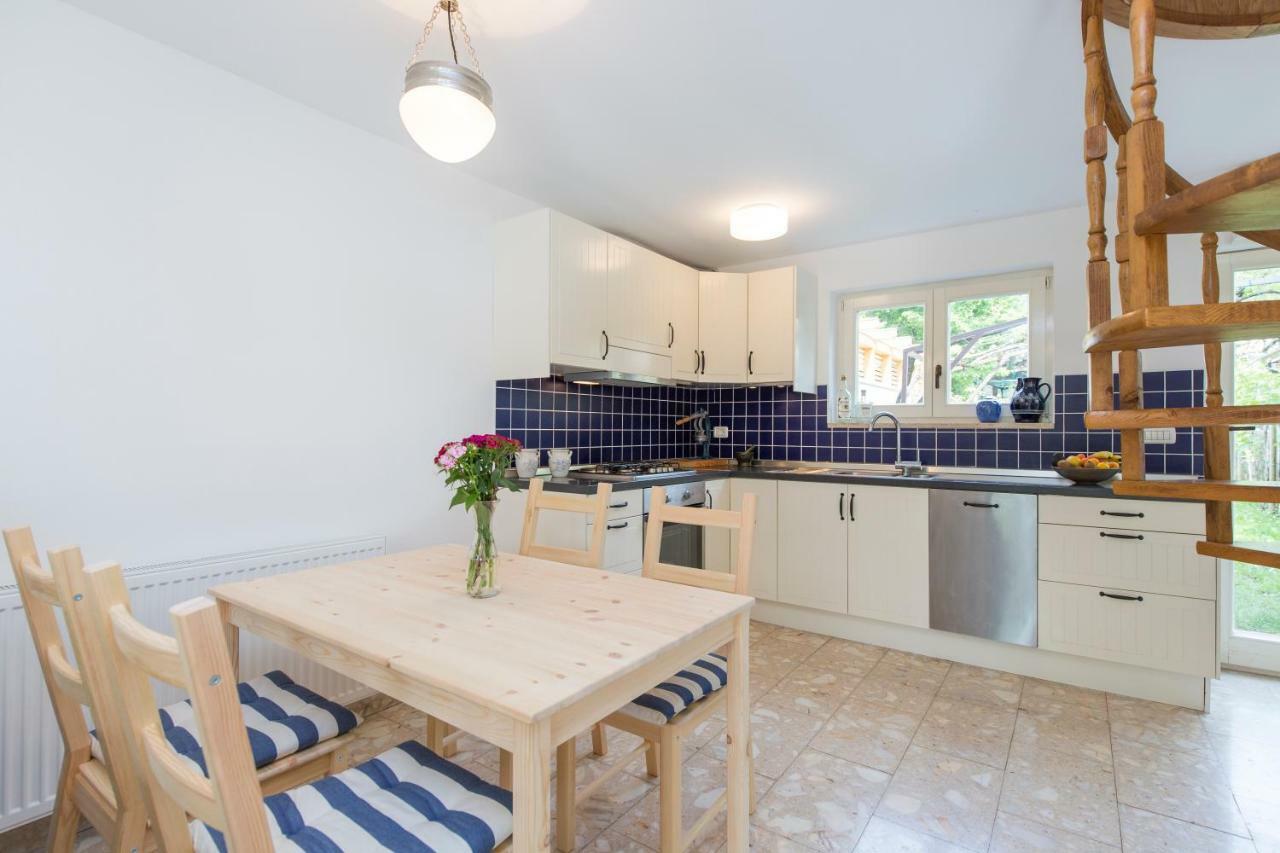 Casa Flora 3-Minutes' Walk From The Beach Novigrad Istria Extérieur photo