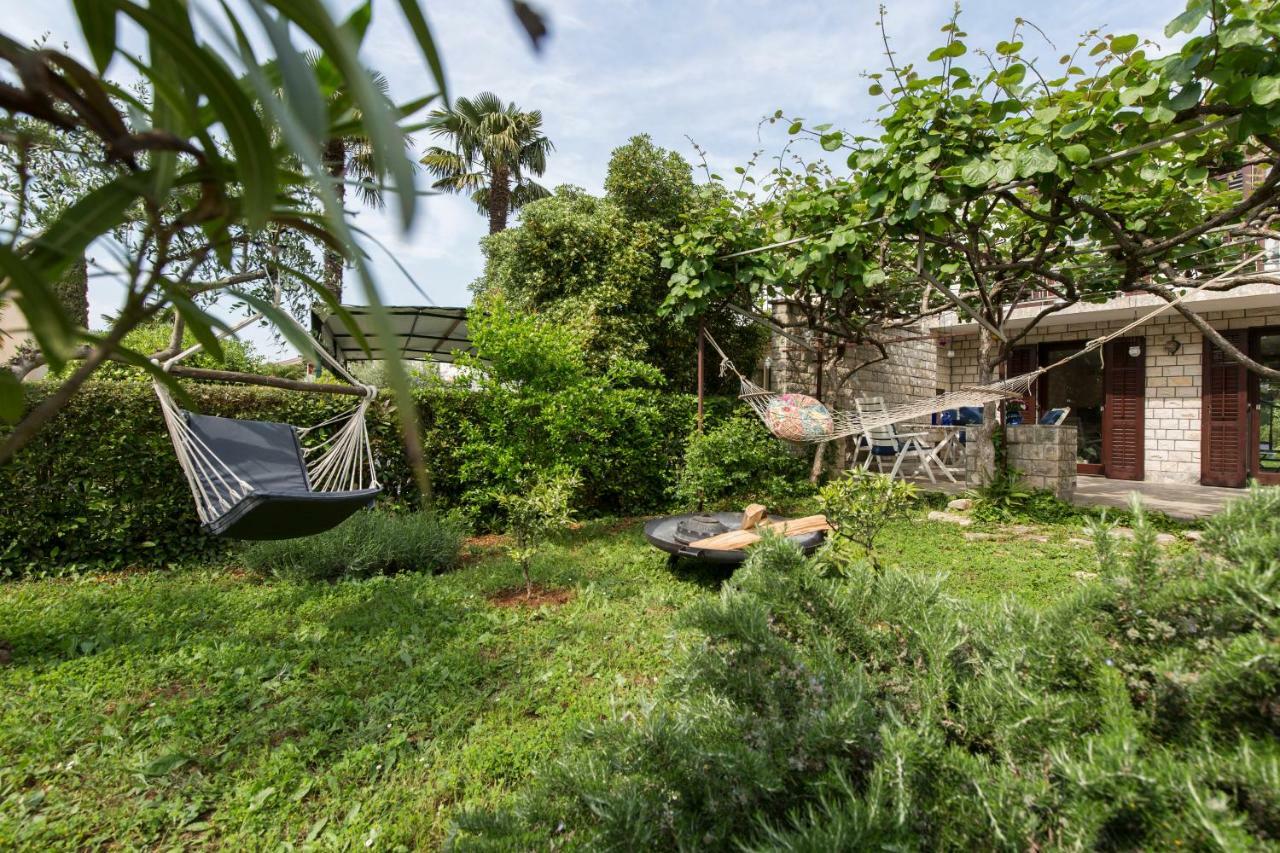 Casa Flora 3-Minutes' Walk From The Beach Novigrad Istria Extérieur photo